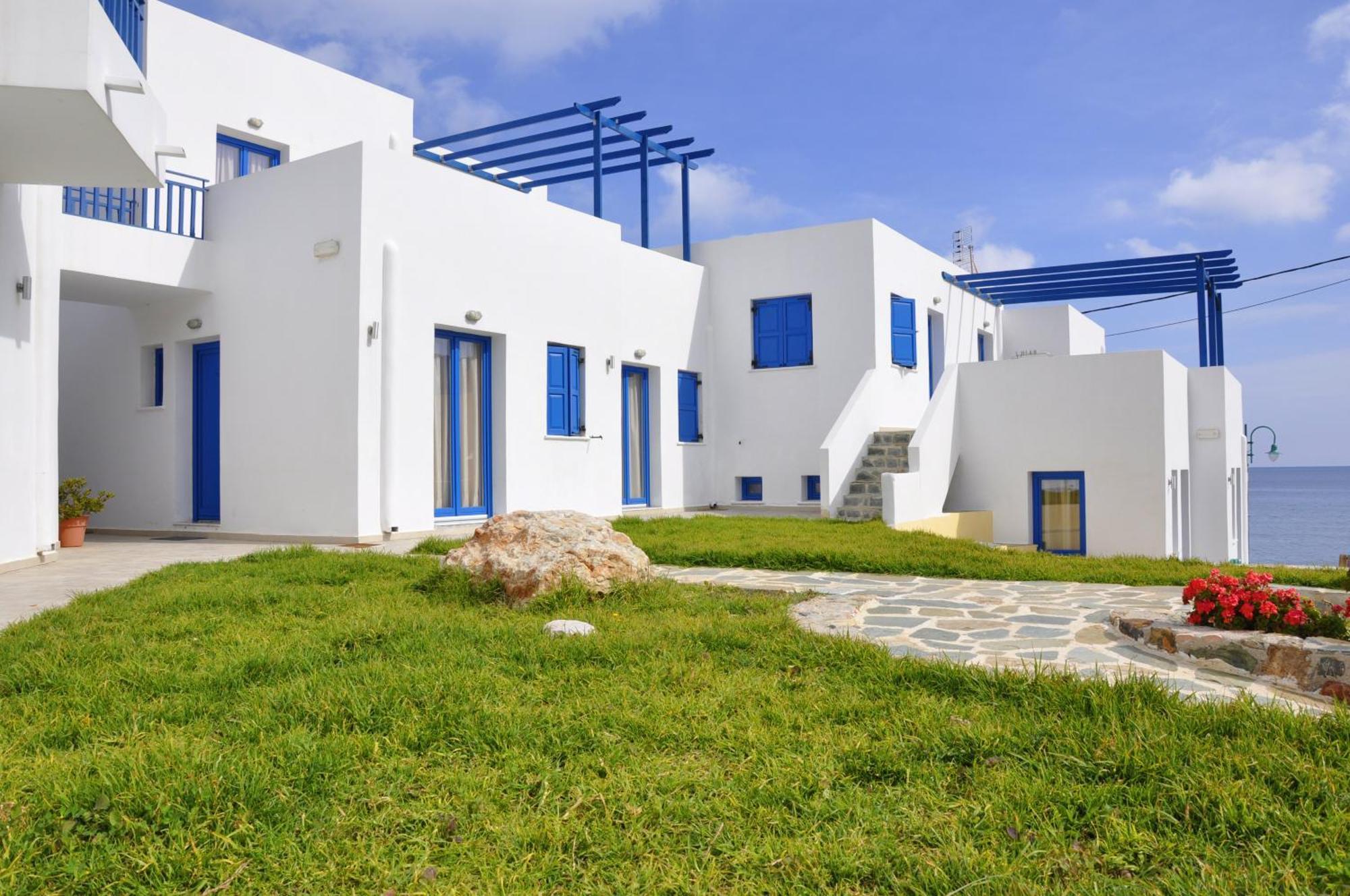 Ellibay Aparthotel Livadia  Bagian luar foto