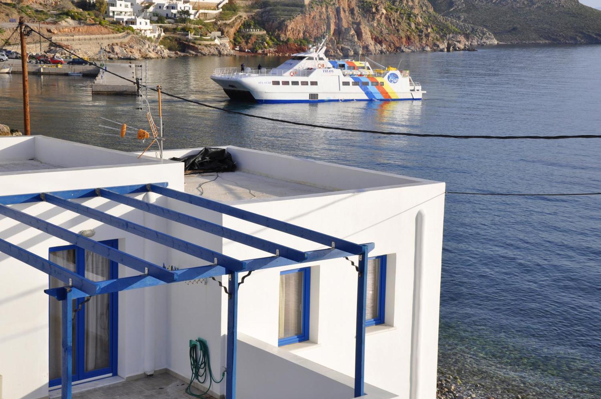 Ellibay Aparthotel Livadia  Bagian luar foto