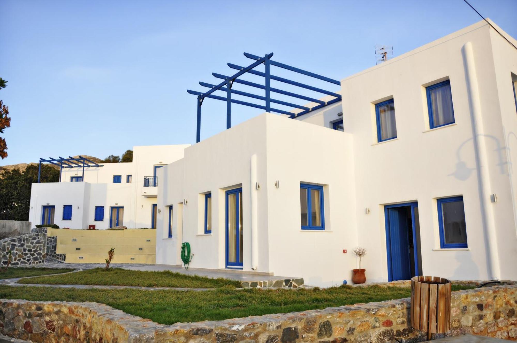 Ellibay Aparthotel Livadia  Bagian luar foto