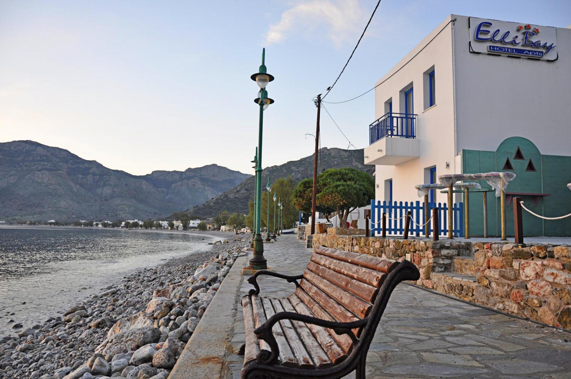 Ellibay Aparthotel Livadia  Bagian luar foto