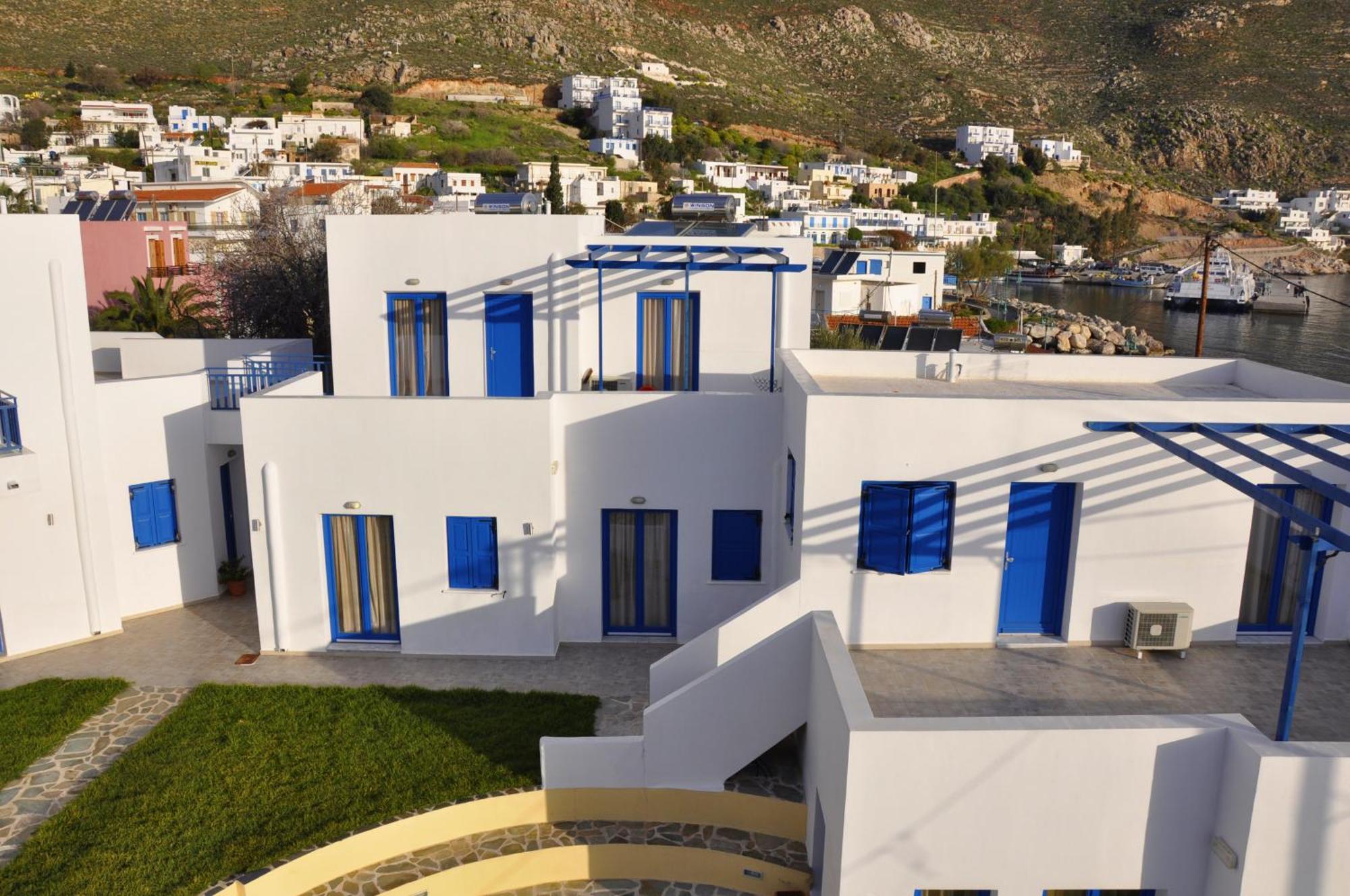Ellibay Aparthotel Livadia  Bagian luar foto